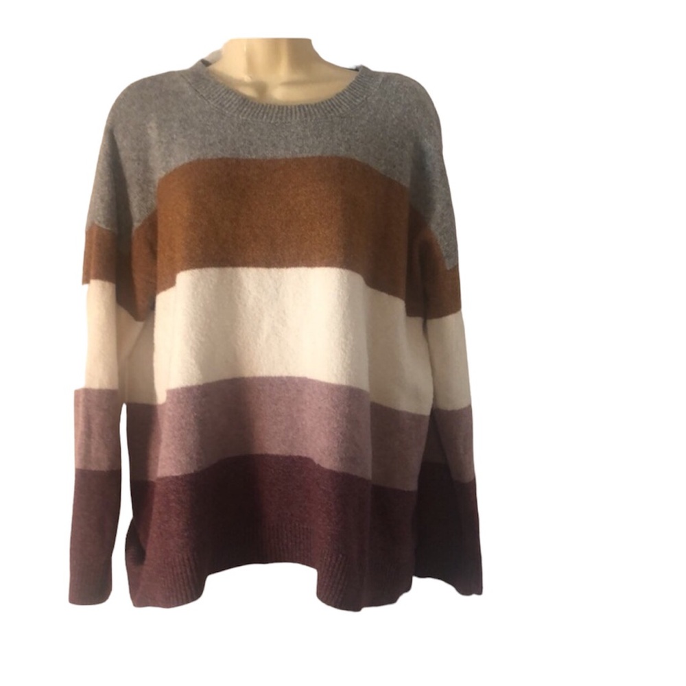 Woman’s striped fall So Stretchy cozy sweater